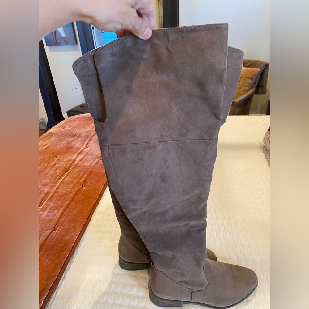 Over-the-knee suede boots, Size 8